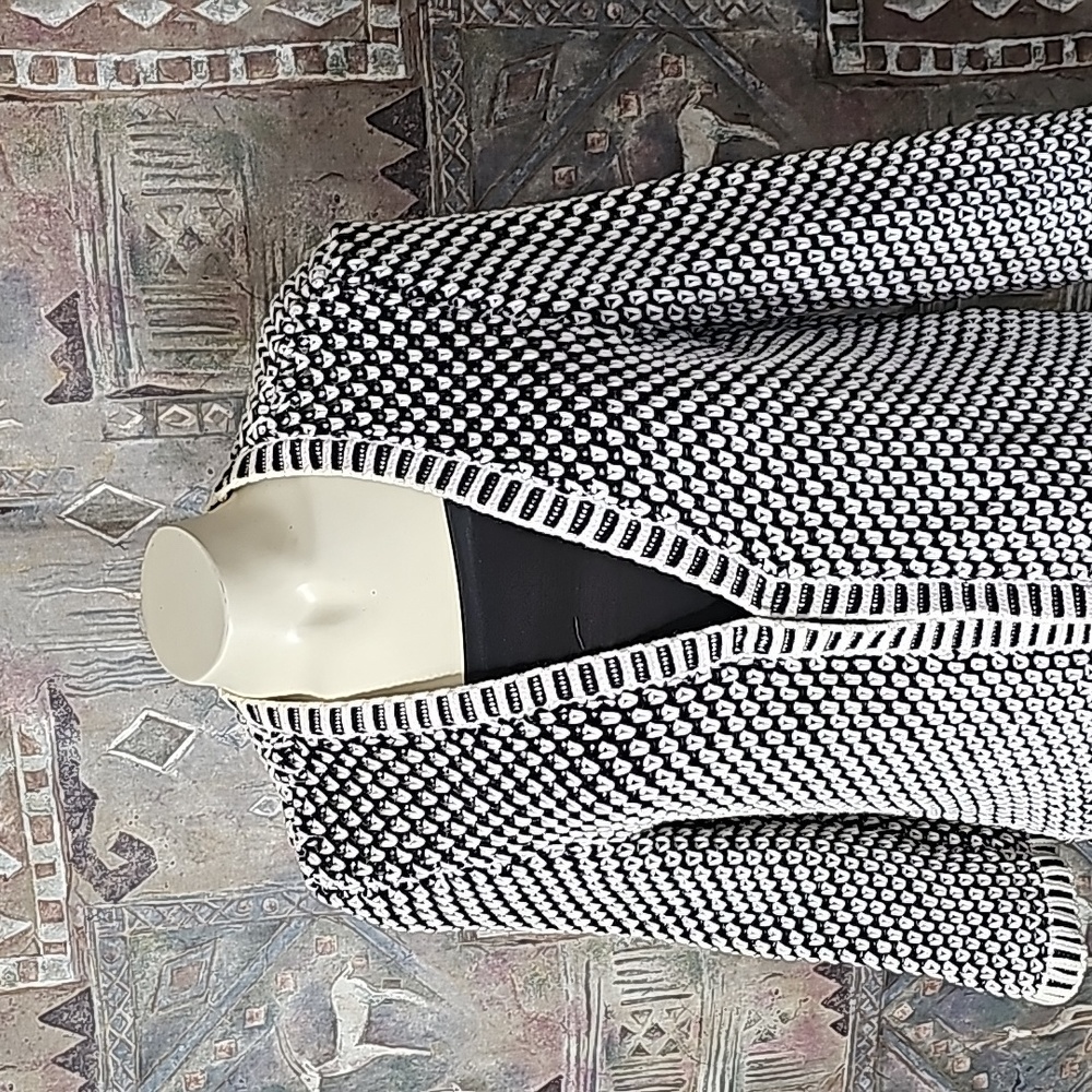 Chico's crochet Cardigan fringes honeycomb pattern Chico's Size 1 US size UA 8/M - Picture 5 of 13
